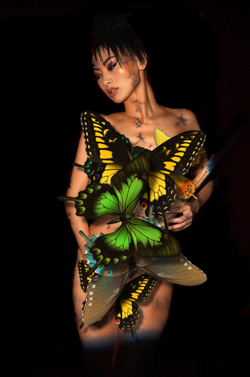 The beautiful chinese actress Bai Ling is attacked by butterflies !
Click on the picture to make them go away and undress her !